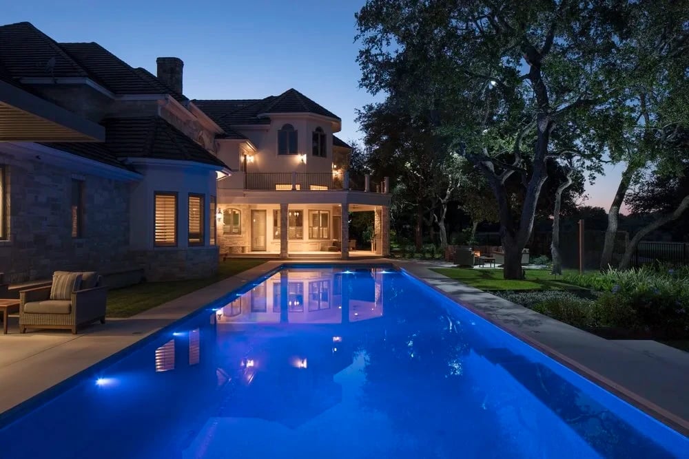 Barton Creek Fairway custom pool by Modern Pools in Barton Creek