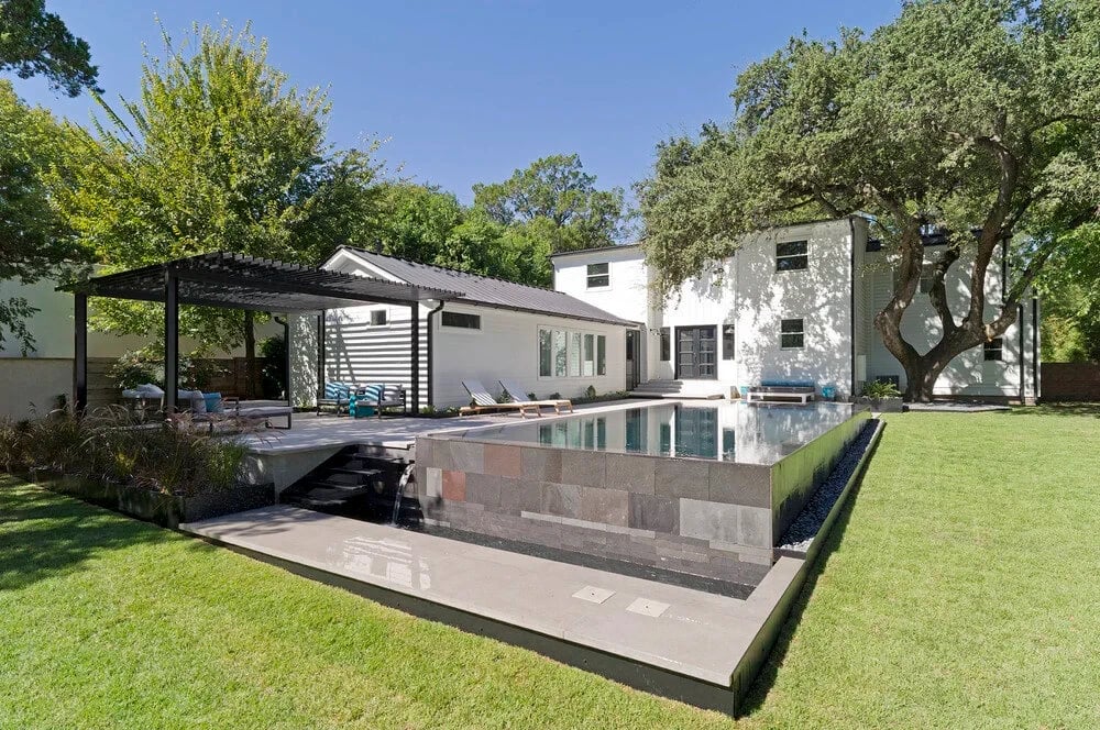 Tarrytown custom pool by Modern Pools in Tarrytown