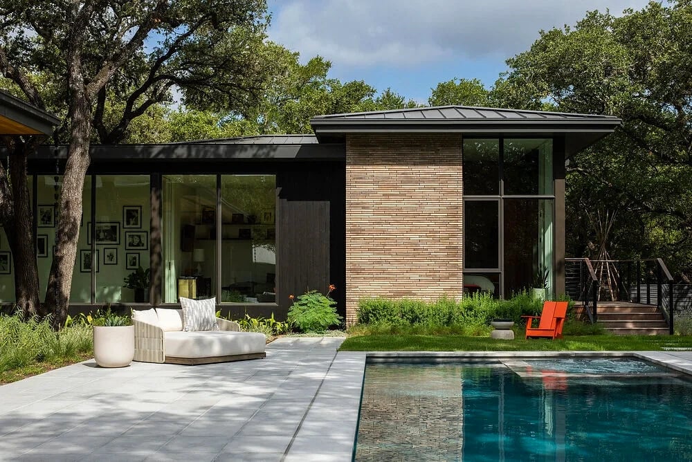 3D designed custom pool by Modern Pools on an Austin Hill Country lot