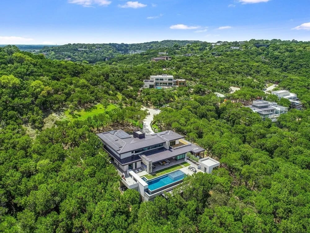 Sweet Sky custom pool by Modern Pools in Austin