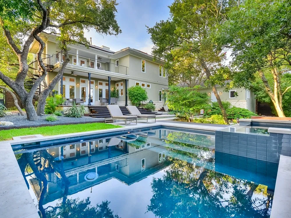 Modern Pools custom pool and modern home on an Austin Hill Country lot