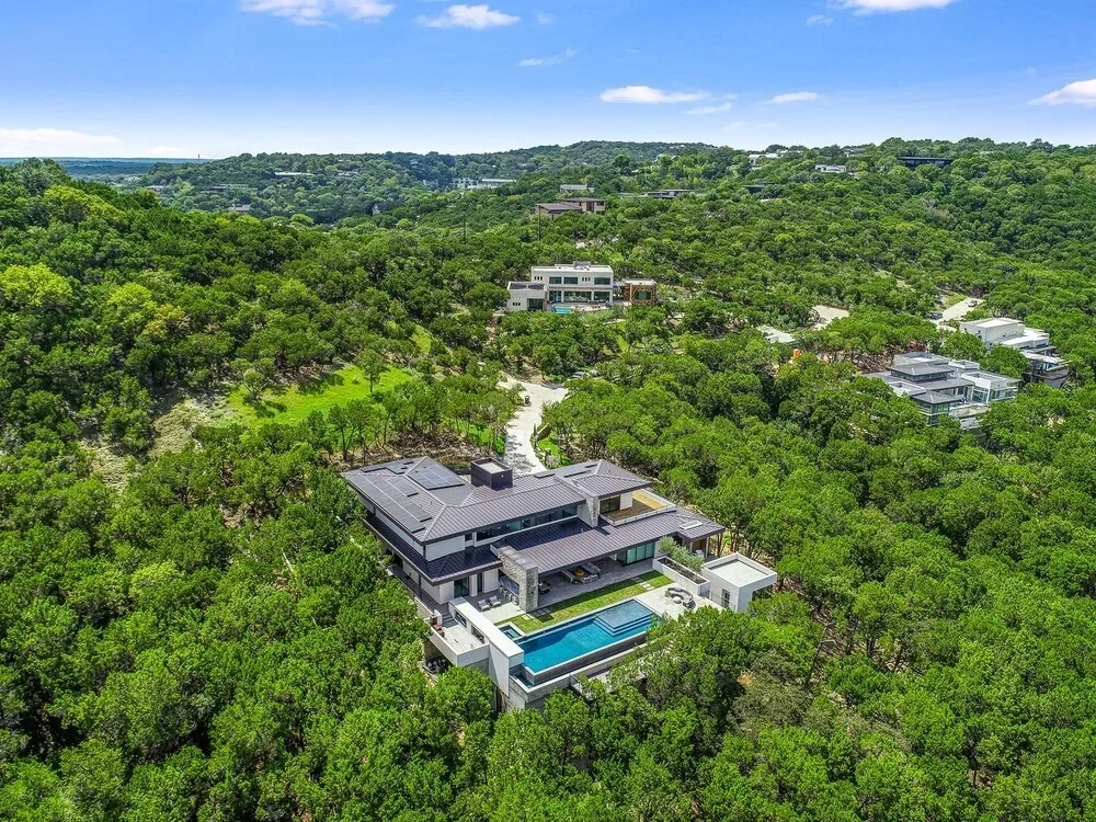 Extensive Design custom pool by Modern Pools