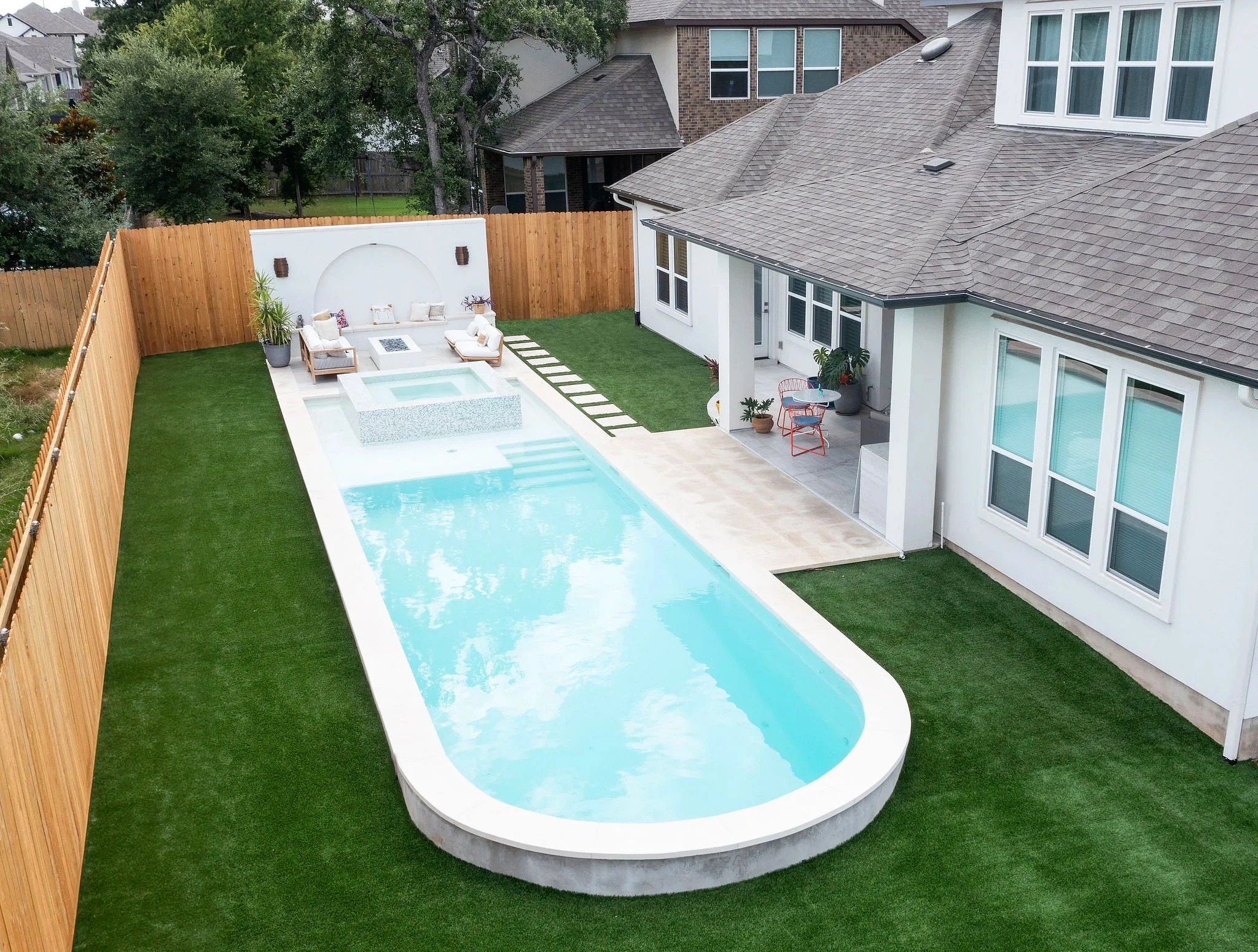 Jan and Keli Sotelo with the Modern Pools design and build studio in Austin, Texas